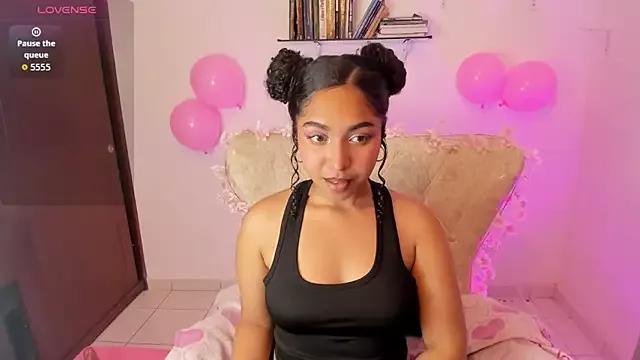 lily_evays_69 from StripChat is Freechat