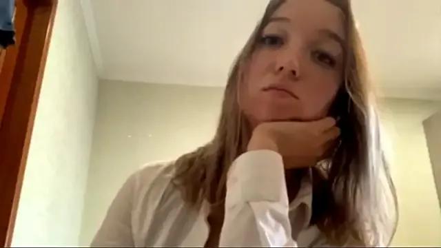 LILY_MALI_BOO webcams show profile image 