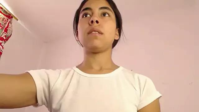 lily_robertss_ from StripChat