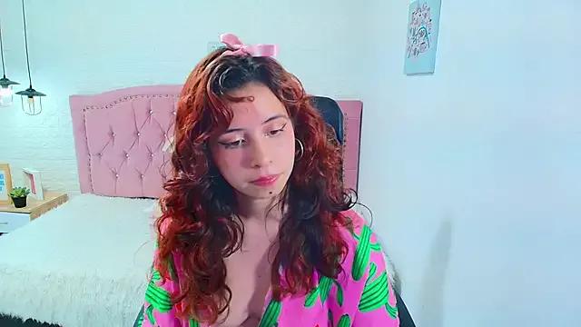 Explore our live girls sluts from our Custom and Multi clubs and checkout exclusive access to highly interactive content, such as shape, hair, titties, pussy type and many more.