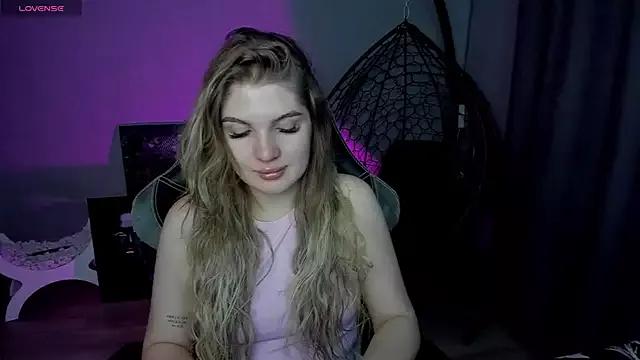 lily_williamss from StripChat is Freechat