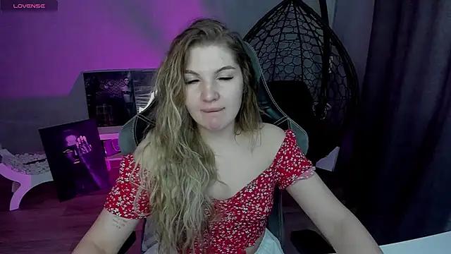 Explore our live girls sluts from our Custom and Multi clubs and checkout exclusive access to highly interactive content, such as shape, hair, titties, pussy type and many more.