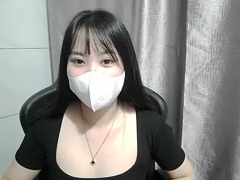Lilybelle039 from StripChat