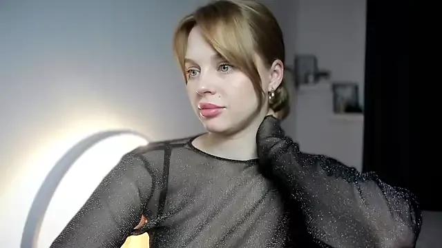 Explore our live girls sluts from our Custom and Multi clubs and checkout exclusive access to highly interactive content, such as shape, hair, titties, pussy type and many more.