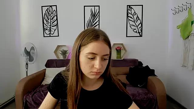 Explore our live girls sluts from our Custom and Multi clubs and checkout exclusive access to highly interactive content, such as shape, hair, titties, pussy type and many more.
