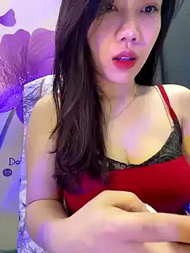 Lin_baby from StripChat is Freechat