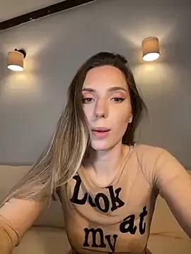LINA_ALL_EYES_ON_YOU from StripChat is Freechat