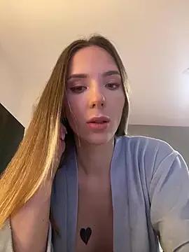 LINA_ALL_EYES_ON_YOU from StripChat is Freechat