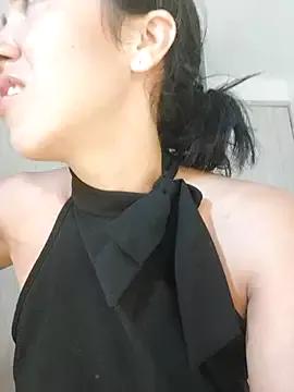 Photos of Lina_Bedoya from StripChat is Freechat