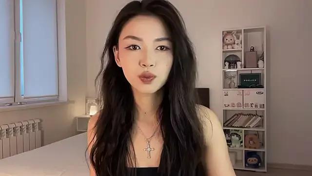 lina_sunflower from StripChat is Freechat