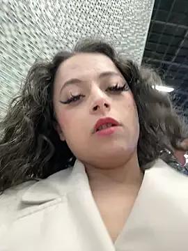 Lina_twin webcams show profile image 
