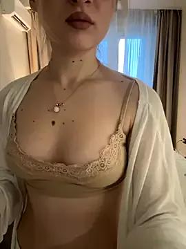 Explore our live girls sluts from our Custom and Multi clubs and checkout exclusive access to highly interactive content, such as shape, hair, titties, pussy type and many more.