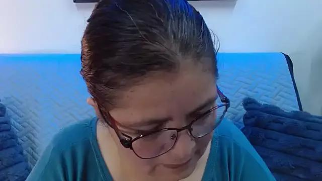 Linda_banks_ from StripChat is Freechat