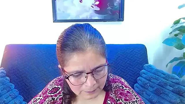 Linda_banks_ from StripChat is Freechat