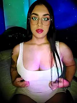 Explore our live girls sluts from our Custom and Multi clubs and checkout exclusive access to highly interactive content, such as shape, hair, titties, pussy type and many more.