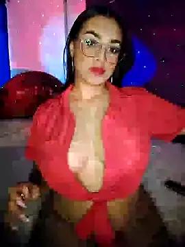 Linda_Saenz_ from StripChat is Freechat