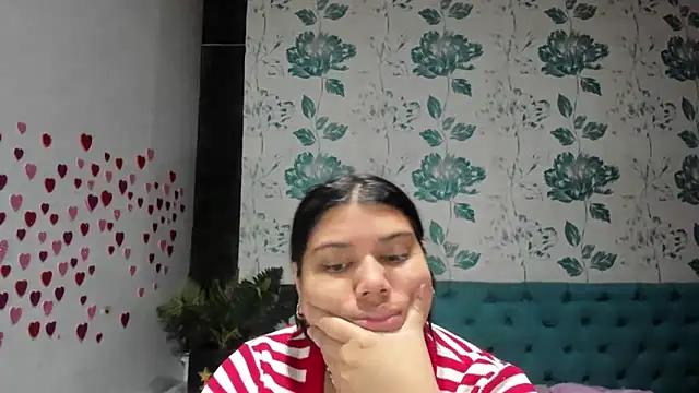 Explore our live girls sluts from our Custom and Multi clubs and checkout exclusive access to highly interactive content, such as shape, hair, titties, pussy type and many more.