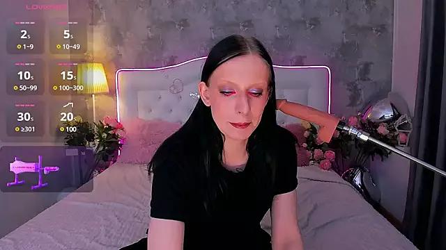 Linett_Verla on StripChat