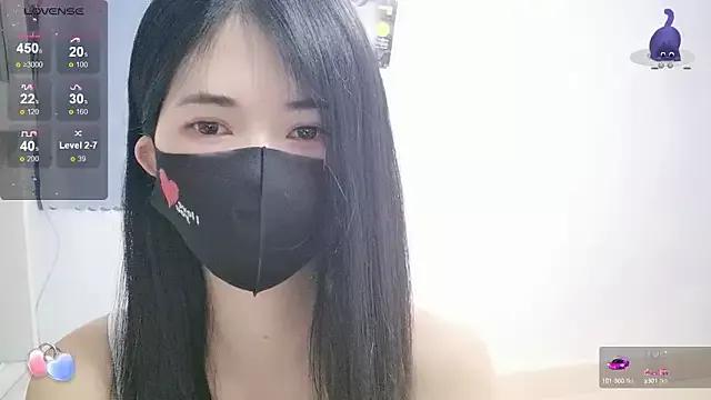 Lingzi- webcams show profile image 