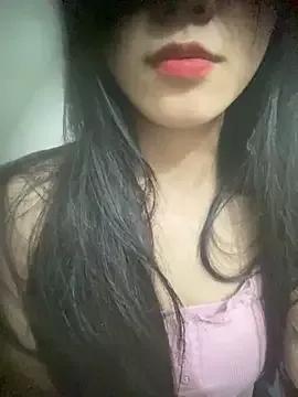 Linndaa_12 from StripChat