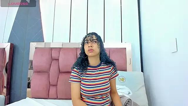 Lis_rous webcams show profile image 