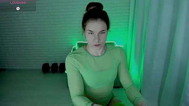 Explore our live girls sluts from our Custom and Multi clubs and checkout exclusive access to highly interactive content, such as shape, hair, titties, pussy type and many more.