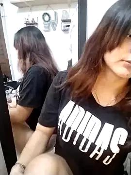 lisa_roxxxane from StripChat is Freechat
