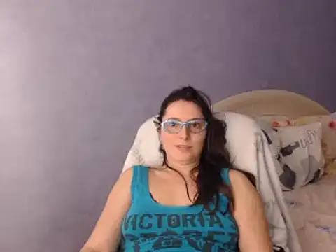 Explore our live girls sluts from our Custom and Multi clubs and checkout exclusive access to highly interactive content, such as shape, hair, titties, pussy type and many more.