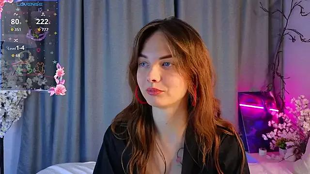 Explore our live girls sluts from our Custom and Multi clubs and checkout exclusive access to highly interactive content, such as shape, hair, titties, pussy type and many more.