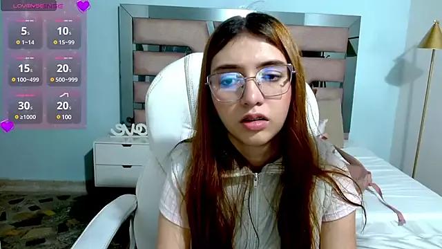 liseth_fox from StripChat is Freechat