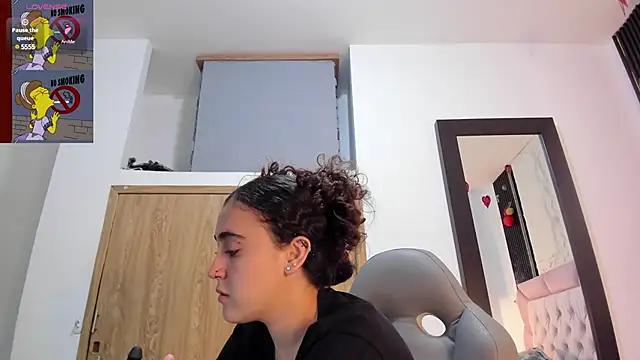 Explore our live girls sluts from our Custom and Multi clubs and checkout exclusive access to highly interactive content, such as shape, hair, titties, pussy type and many more.