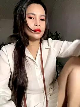 Lissa_xinh09 from StripChat