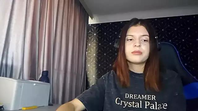 LissaKradfer from StripChat is Freechat