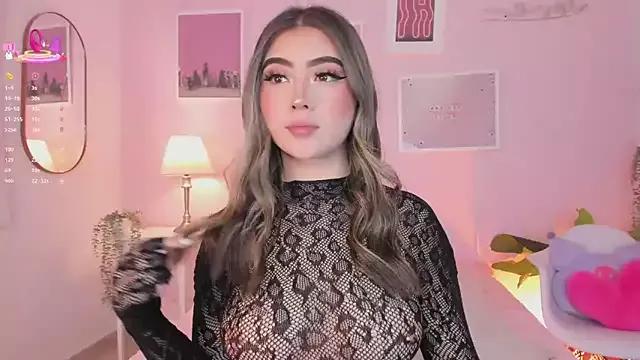 little-natt from StripChat