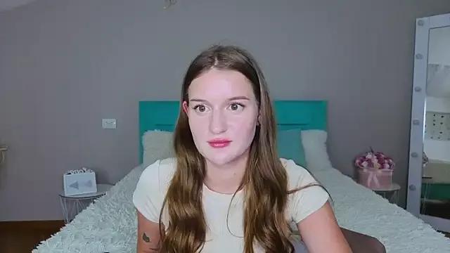 Explore our live girls sluts from our Custom and Multi clubs and checkout exclusive access to highly interactive content, such as shape, hair, titties, pussy type and many more.
