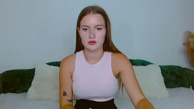 Explore our live girls sluts from our Custom and Multi clubs and checkout exclusive access to highly interactive content, such as shape, hair, titties, pussy type and many more.