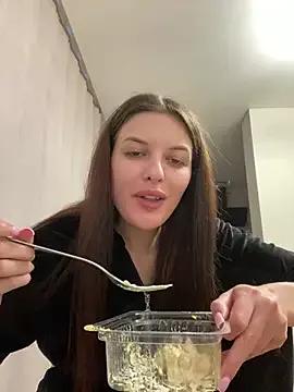 Explore our live girls sluts from our Custom and Multi clubs and checkout exclusive access to highly interactive content, such as shape, hair, titties, pussy type and many more.