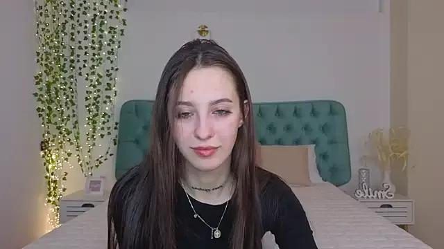 Little_cherryy__ from StripChat