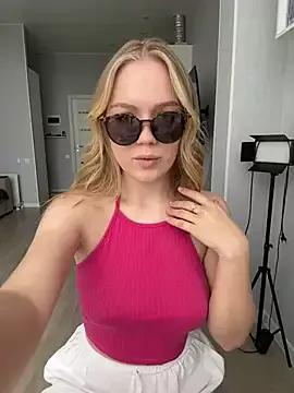 Little_Forest_ELF from StripChat