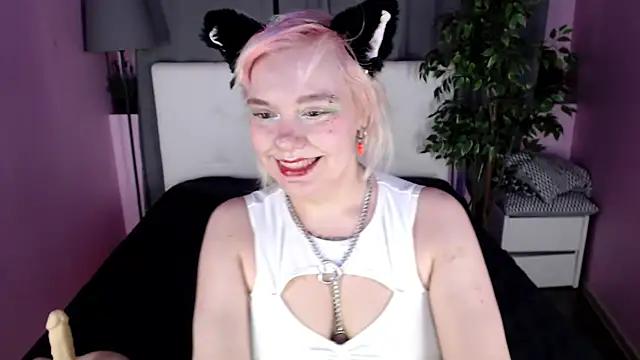 Little_Kittynya from StripChat