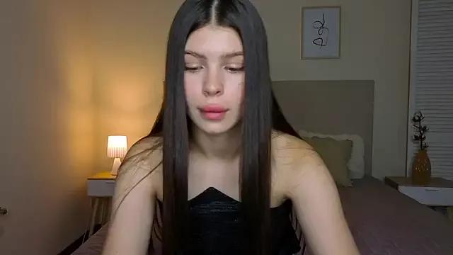 Explore our live girls sluts from our Custom and Multi clubs and checkout exclusive access to highly interactive content, such as shape, hair, titties, pussy type and many more.