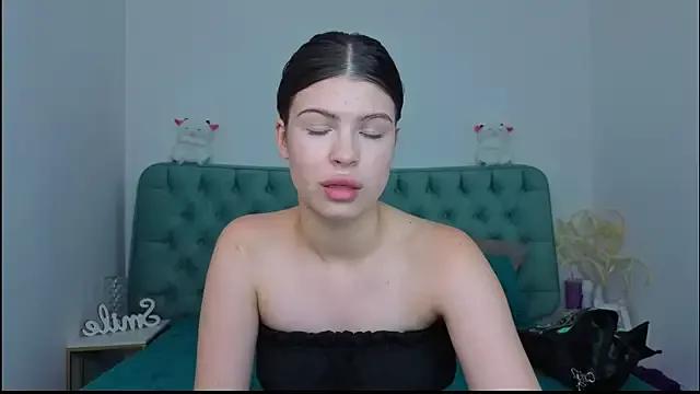 little_sweet1e_ from StripChat is Freechat