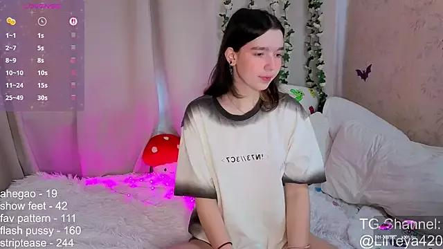 little_Teya from StripChat