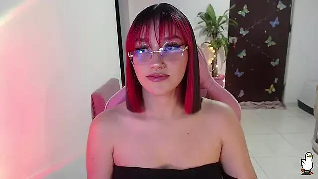 littleangel1_m from StripChat