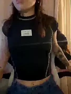 Explore our live girls sluts from our Custom and Multi clubs and checkout exclusive access to highly interactive content, such as shape, hair, titties, pussy type and many more.