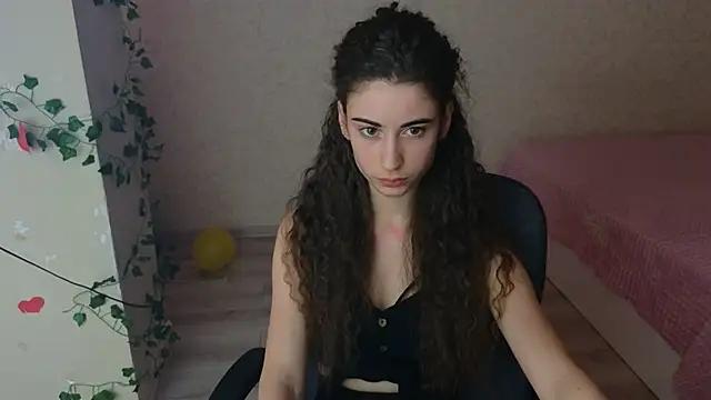 LittleFreya9 from StripChat