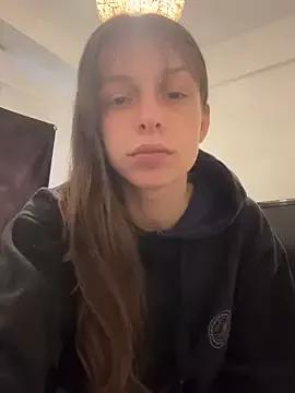 LittleJulietta from StripChat
