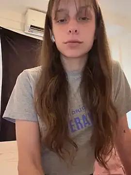LittleJulietta from StripChat