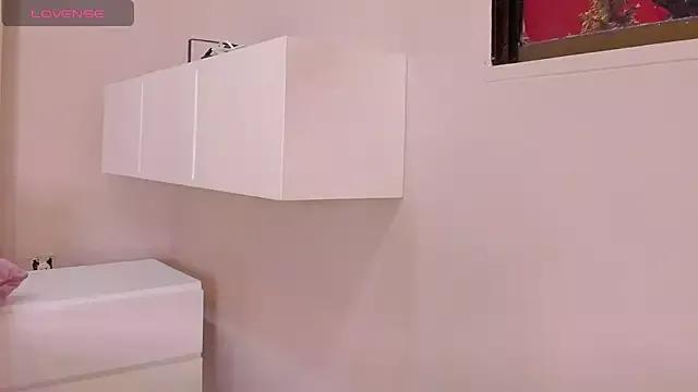 Littleolivia_ from StripChat
