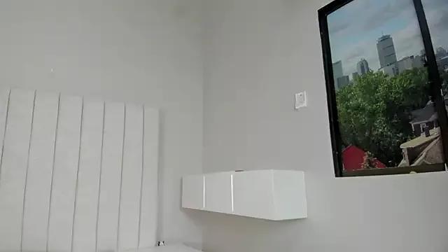 Littleolivia_ from StripChat